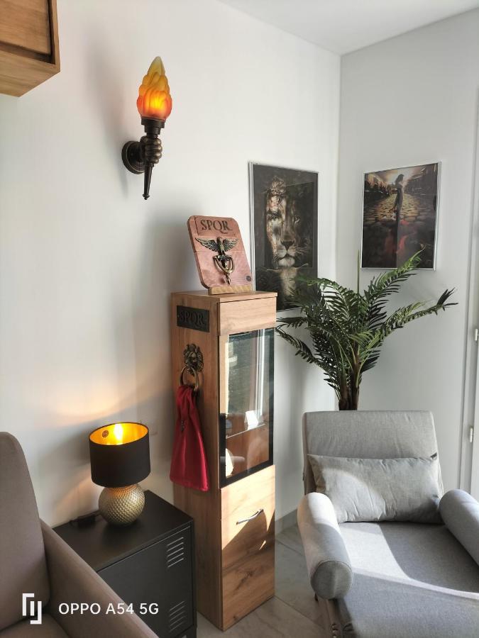 拉诺维勒港Antiqua Roma Spqr Cubiculum公寓 外观 照片